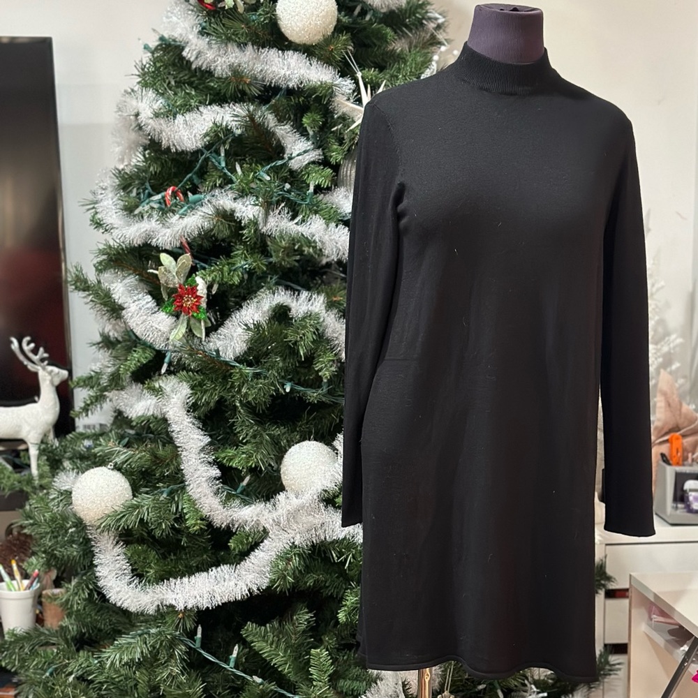 Mock Neck Long Sleeve H&M Dress - Picture 2 of 7